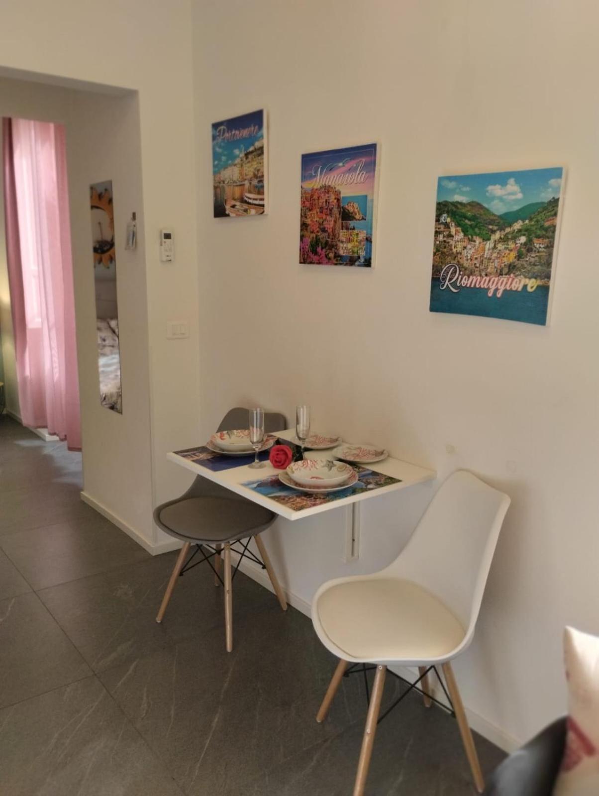 Casa Vacanze Buddy La Tua Base Per Visitare Il Mare Delle Cinque Terre Leilighet La Spezia Eksteriør bilde