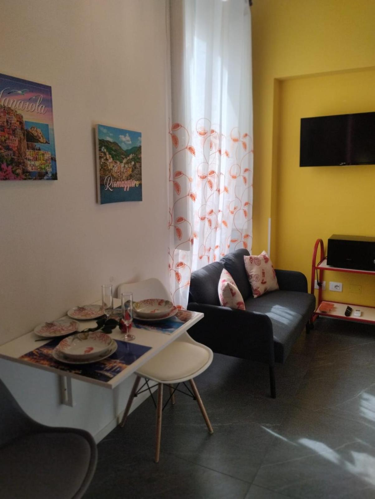 Casa Vacanze Buddy La Tua Base Per Visitare Il Mare Delle Cinque Terre Leilighet La Spezia Eksteriør bilde